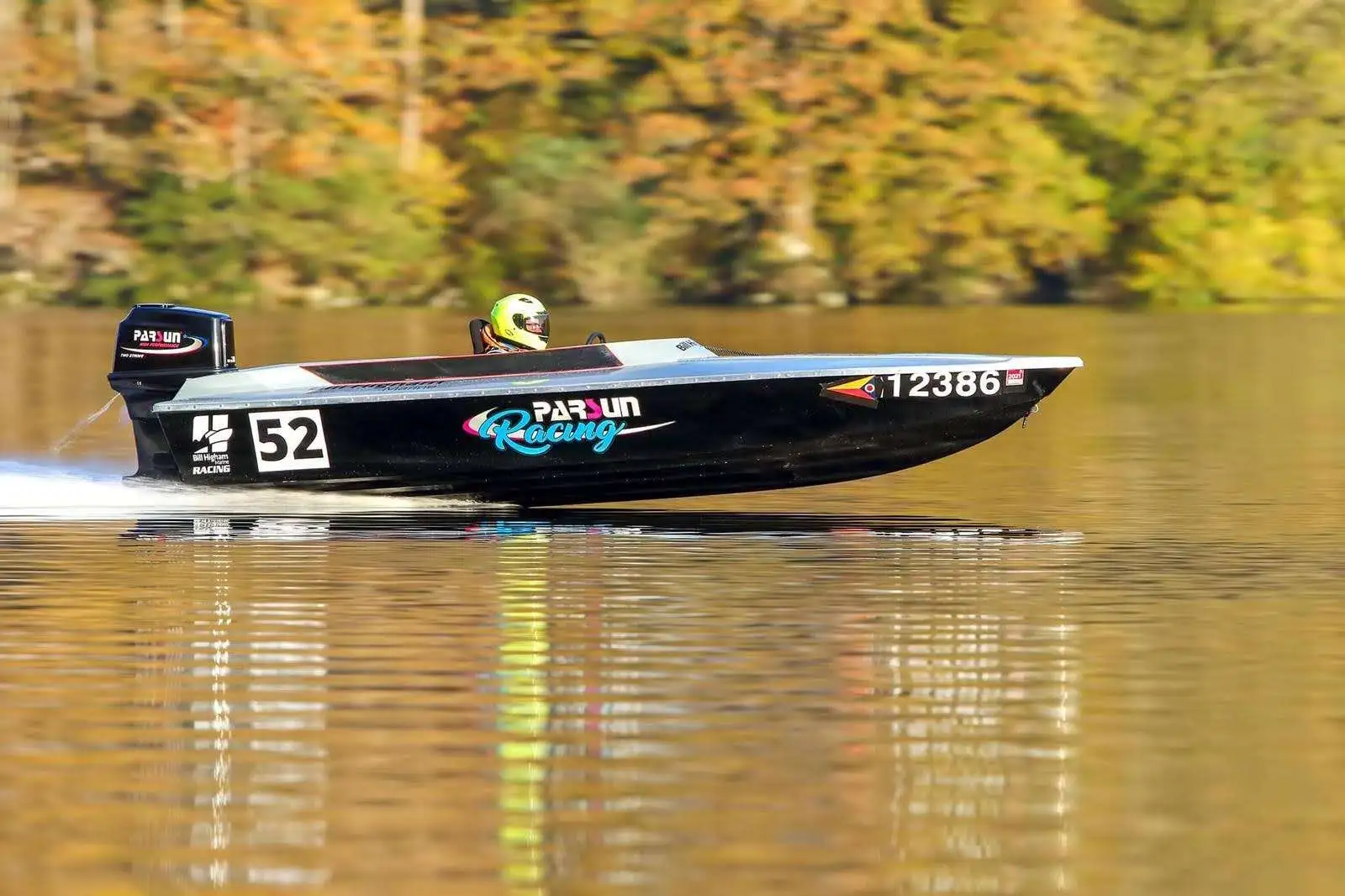 Parsun-outboards-03-1600x1066-1